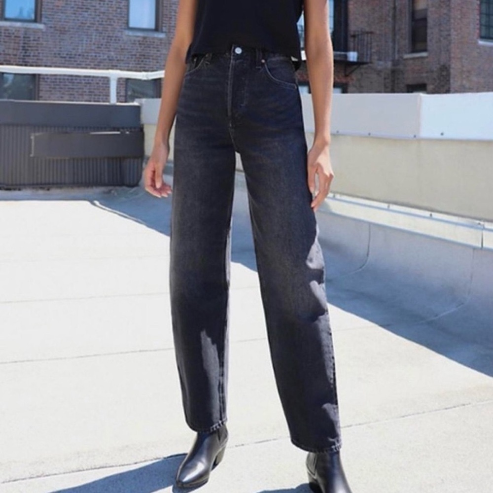Aritizia Denim Forum - The Mia High Rise Curve 31L Jeans